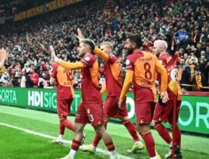 Galatasaray’ın UEFA Avrupa Ligi’ne kadro bildirmesine kaç saat kaldı?